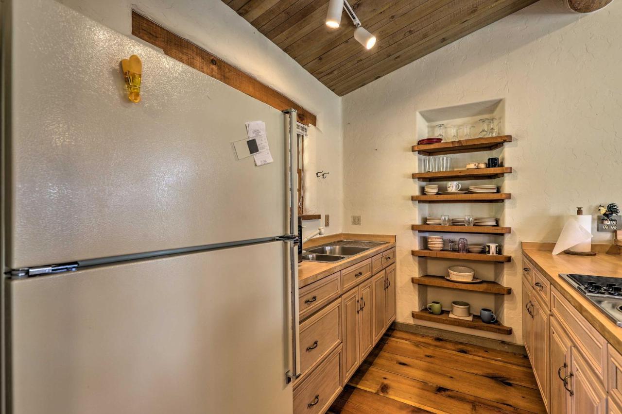 Bright Prescott Studio With Thumb Butte Views! 外观 照片
